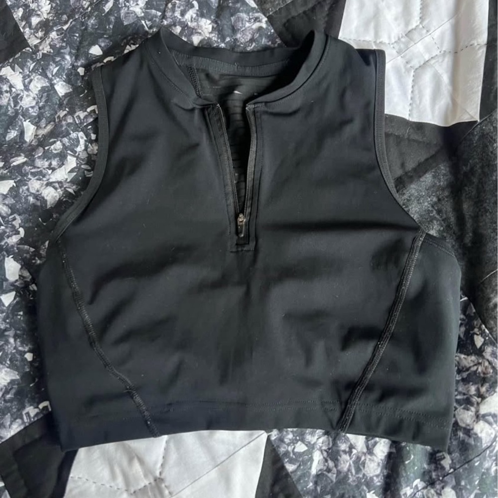 NIKE SPORTS BRA BLACK MEDIUM